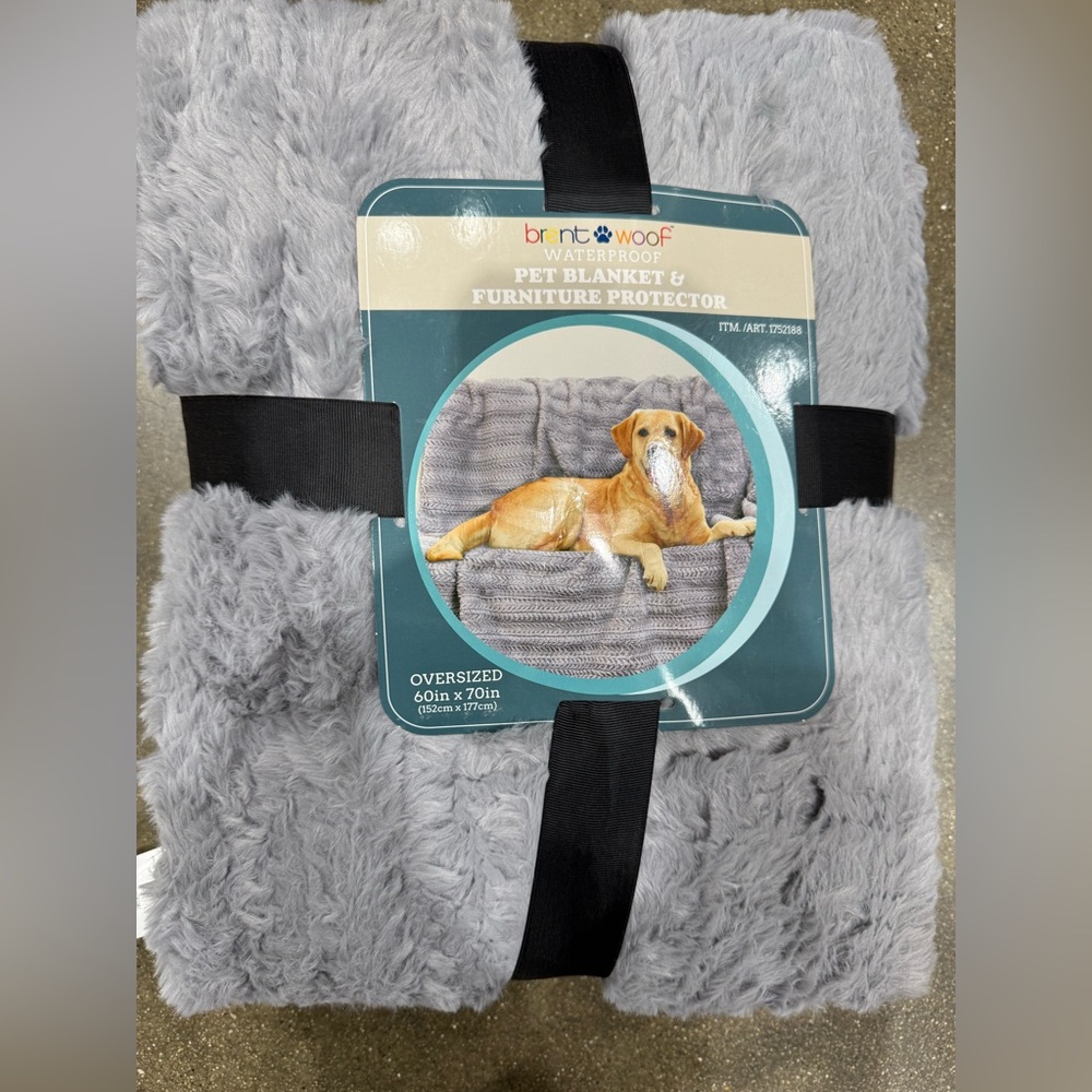 Brentwood Oversized Waterproof Pet Blanket and Furniture Protector, Bubble Fur